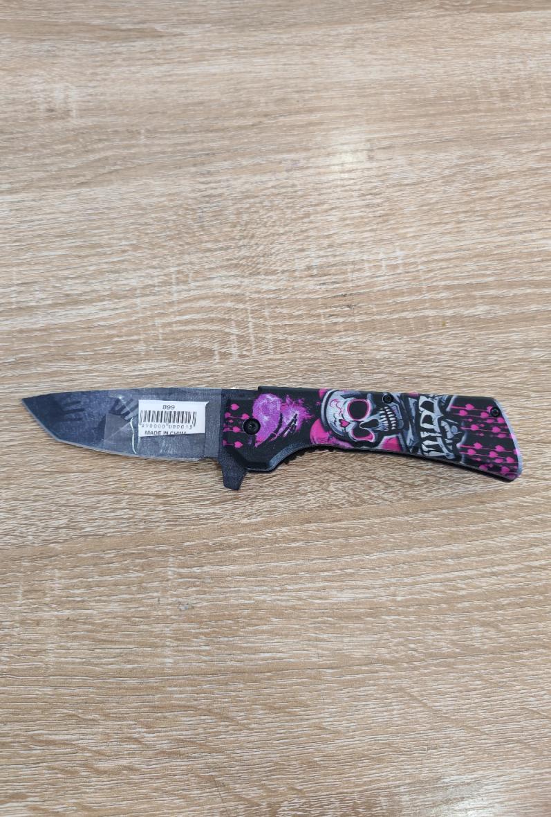 Couteau tête de mort